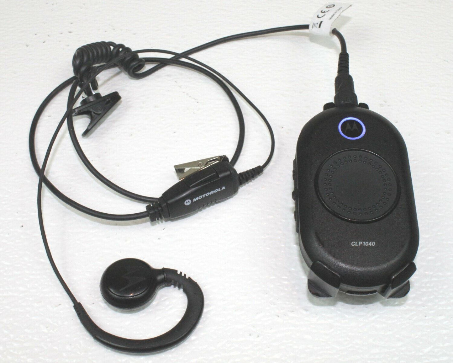 Motorola CLP1040 UHF 4 Ch Radios 6-Pack w/ Bank Charger, Earpieces & Holsters