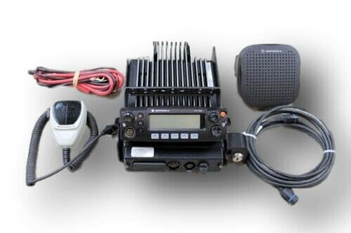 Motorola XTL2500 P25 Digital VHF 110 Watt 136-174 Mhz M21KTM9PW1AN