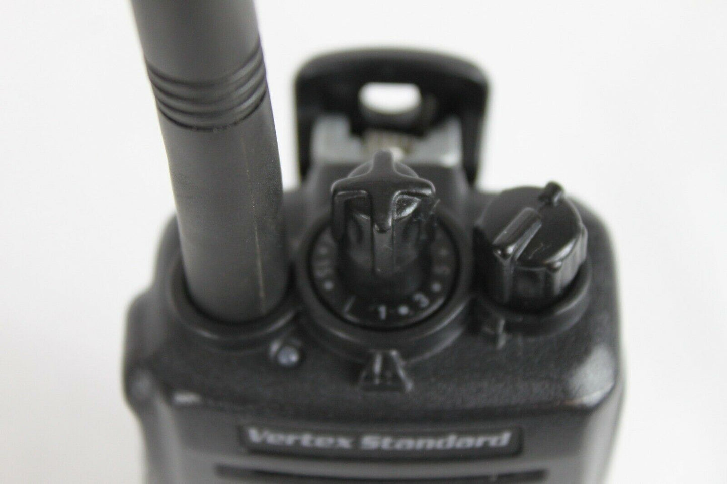 Vertex VX-351-G7-5 UHF 450-520 Mhz 16ch 5W