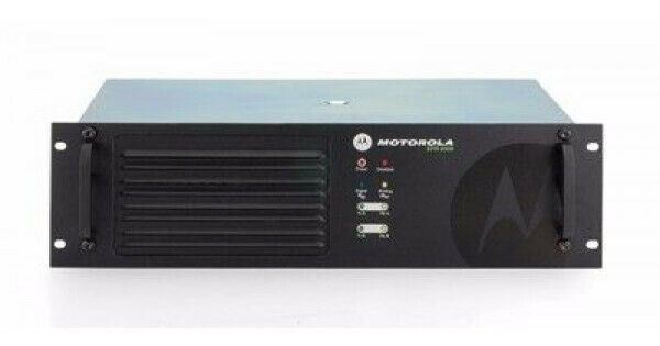 Motorola XPR8300 UHF 403-470 Mhz 40W Repeater w/ Duplexer – Used