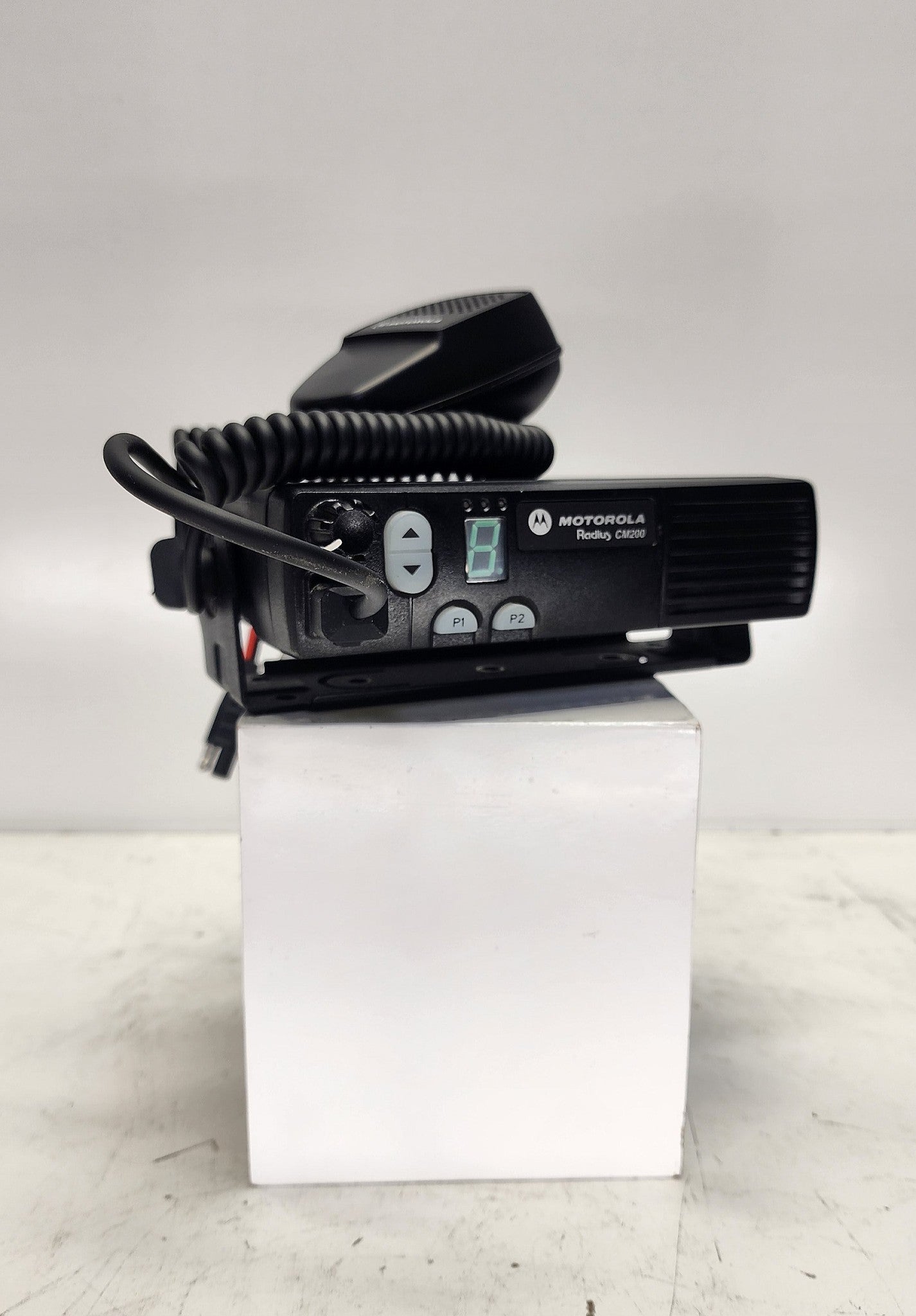 Motorola CM200 UHF 4 ch 40 Watts (438-470) Mhz AAM50RPC9AA1AN