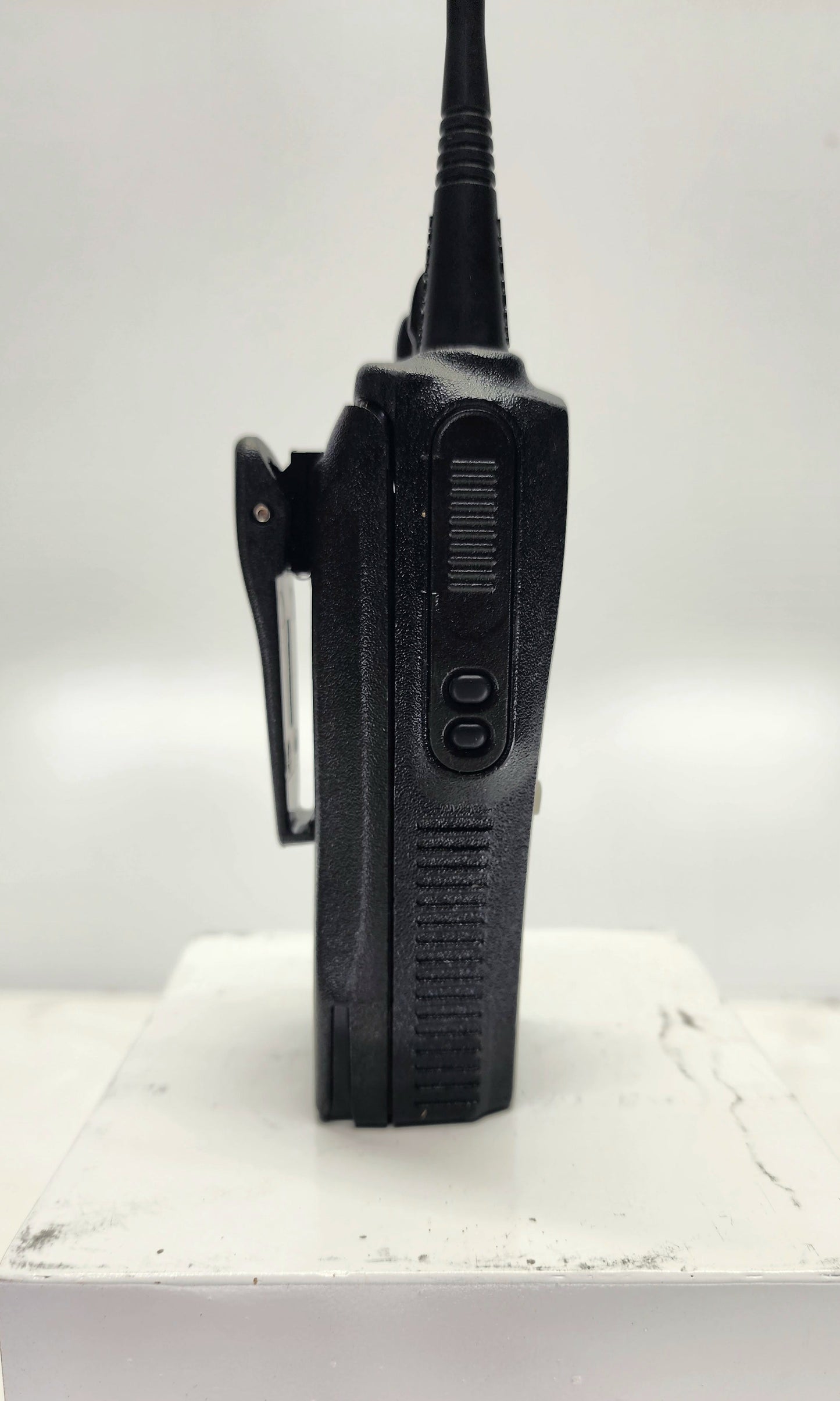 Motorola CP200 XLS CP200XLS, UHF 438-470 Mhz, 128ch LTR