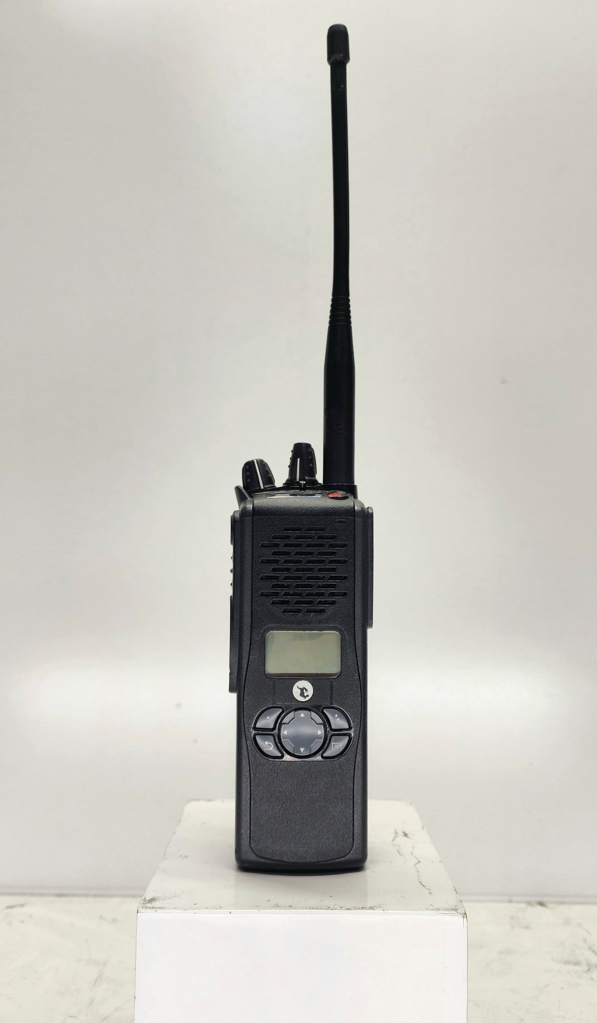 EF Johnson Viking VP900 242-5780 VHF/700MHz/800MHz 2048ch P25 (Radio Only)