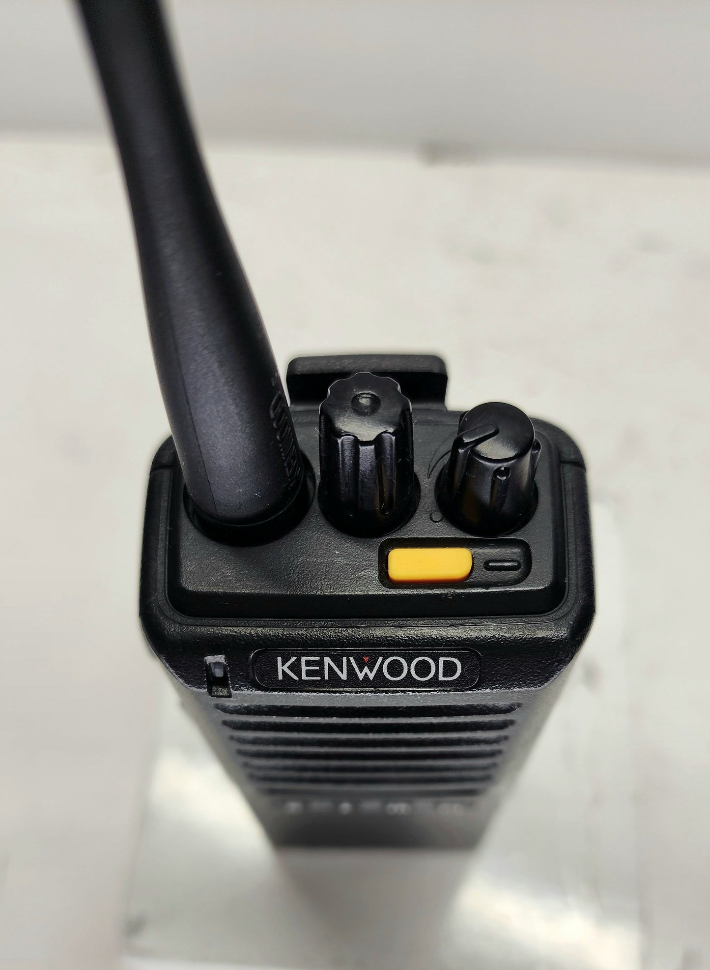 Kenwood TK380 TK-380 UHF 450-490 Mhz 250 Channels LTR Trunking