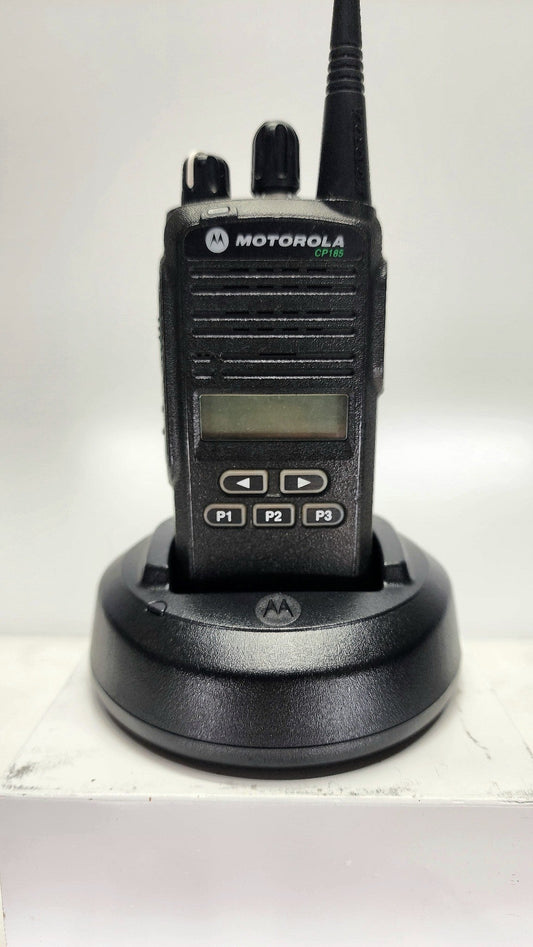 Motorola CP185 UHF 435-480 MHz 16 Channels 4 Watt (Complete Kit)