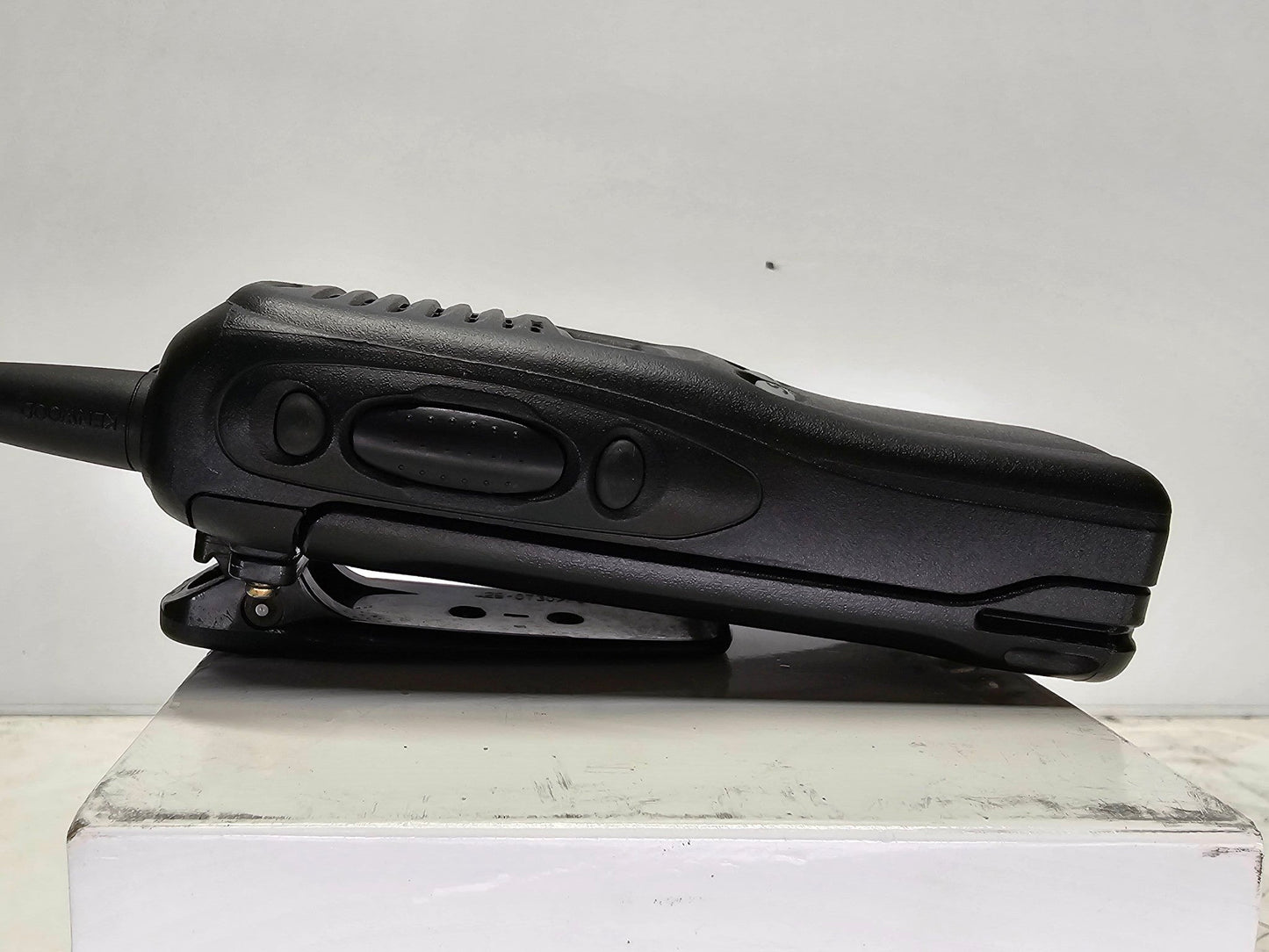 Kenwood TK-2180 VHF (136 - 174) Mhz 5 Watt 500+ Channel Ltd Keypad Radio