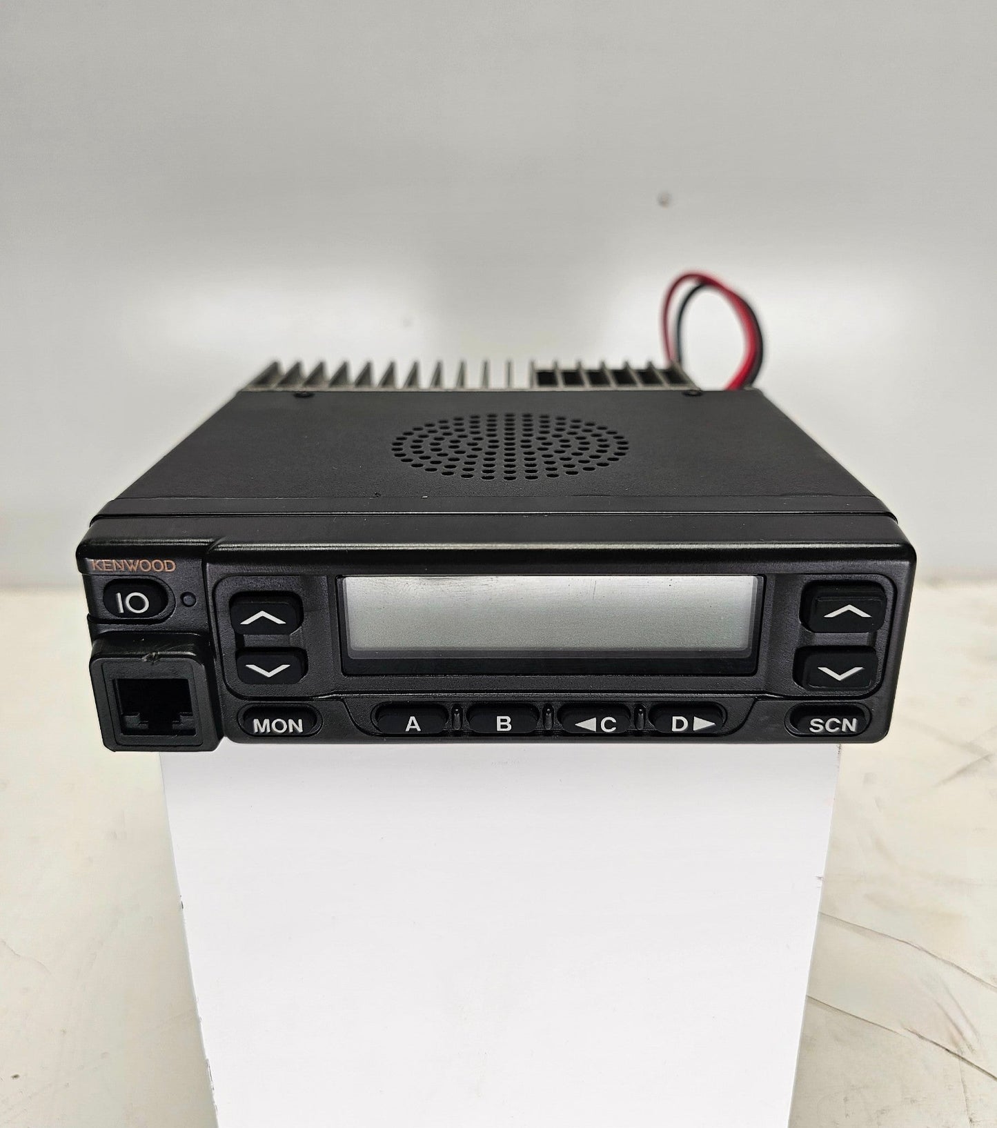 Kenwood TK880 TK-880-1 V 2.0 UHF 450-490 MHz 250 Channel 25 Watt (Complete Kit)
