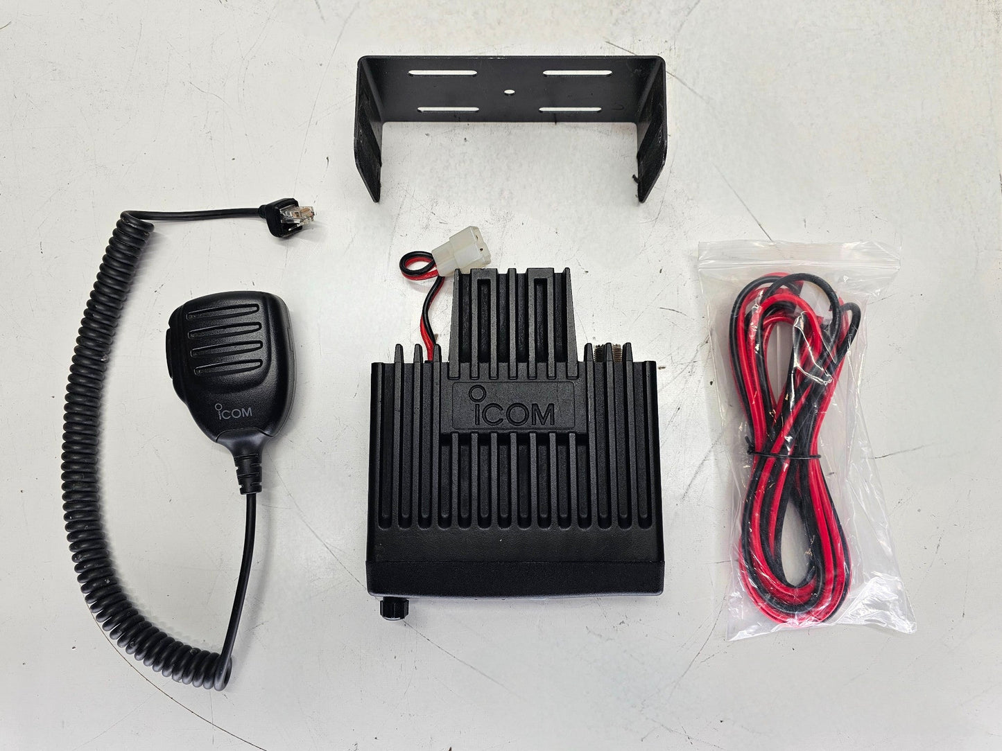 Icom IC-F221-1 ICF221-1 UHF 440-490 MHz 128 channel 45 Watt (Complete Kit)