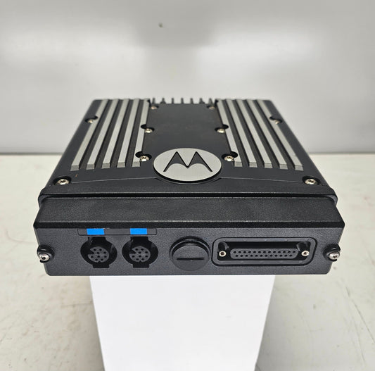 Motorola XTL2500 P25 Digital UHF 40 Watt 380-470 Mhz Remote M21QSM9PW1AN