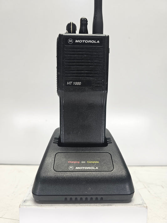 Motorola HT1000 VHF 16 CH 136-174 MHz