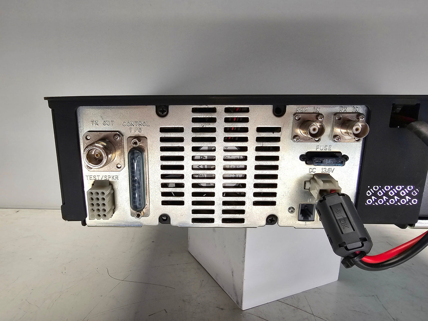 Kenwood TKR850-1 UHF Repeater 40 watts 450-480 Mhz w/ Power Supply and Duplexer