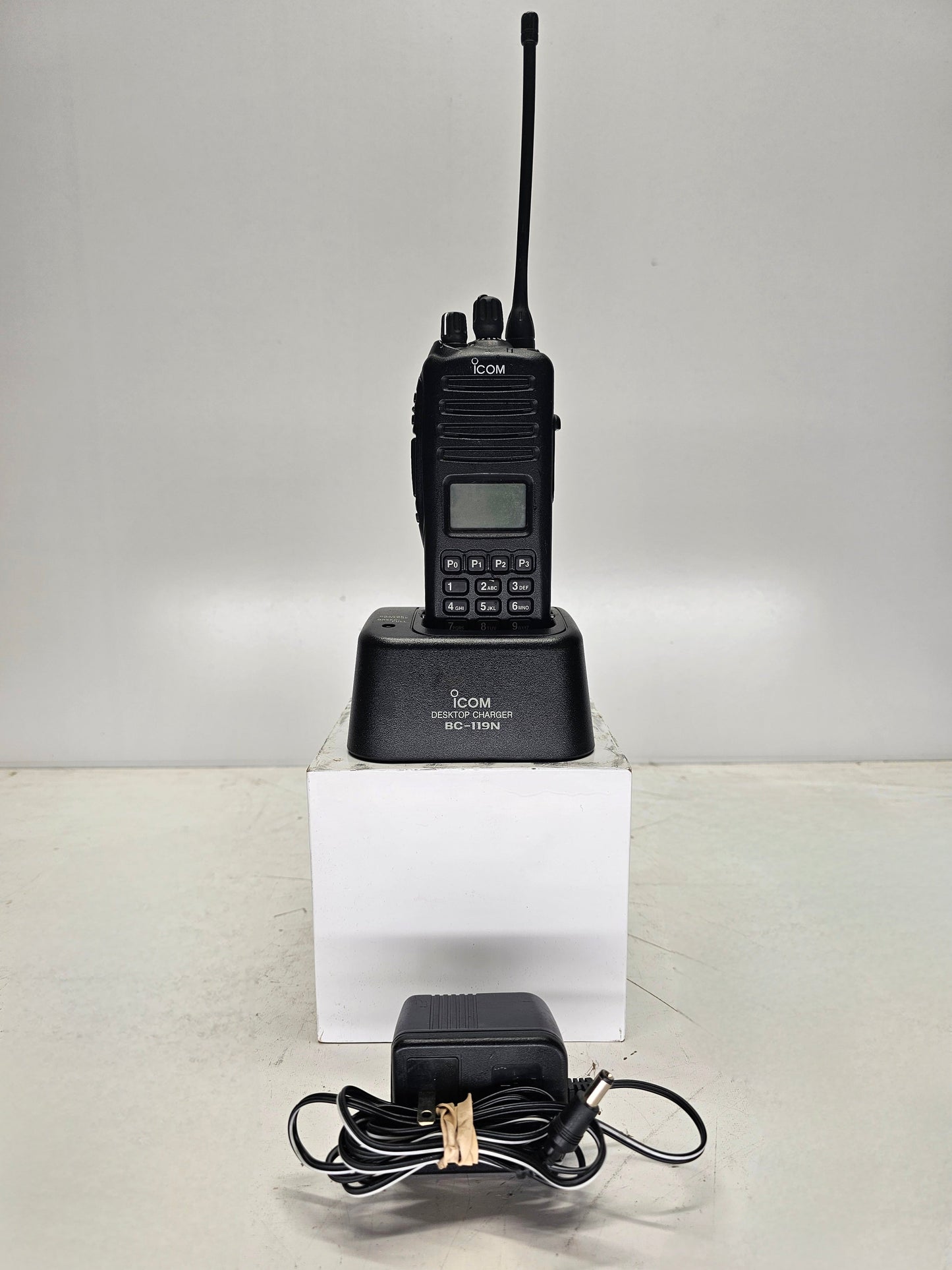 Icom IC-F80T (26) F80T UHF 450-512 Mhz 256 Channels 4W Full Keypad MDC