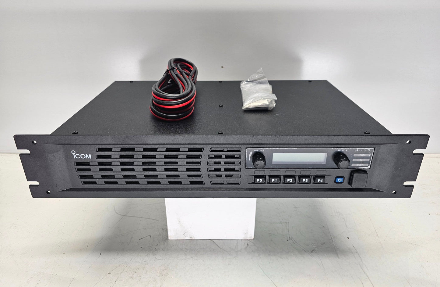 (NEW) Icom IC-FR5000 VHF Repeater 136-174 MHz 32 Channels 50 Watts