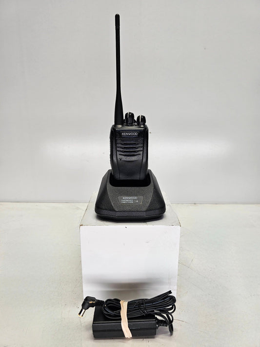 Kenwood TK-3360 TK3360 UHF 450-520 MHz 5 Watt 16 Channel (Complete Kit)