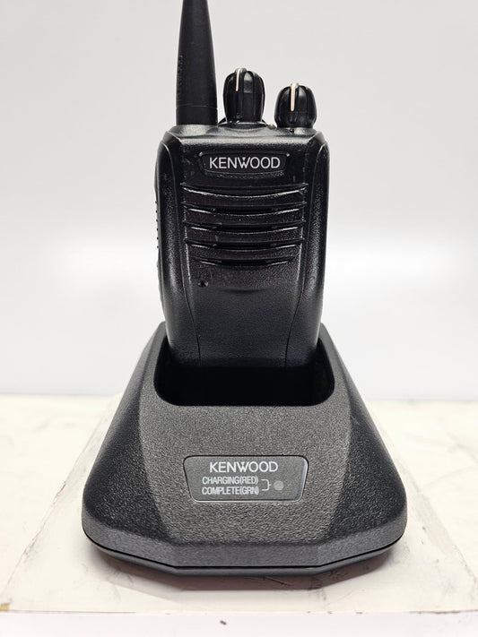 Kenwood TK-3360 TK3360 UHF 450-520 MHz 5 Watt 16 Channel (Complete Kit)