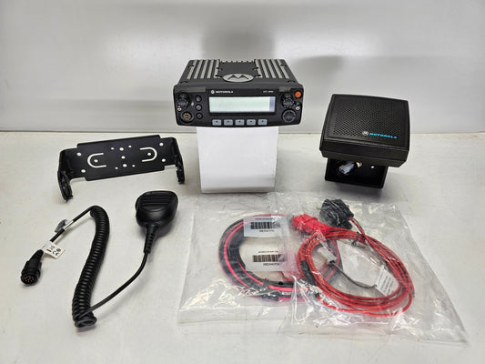 Motorola XTL5000 XTL-5000 UHF 450-520MHz 40 Watt P25 Digital Radio