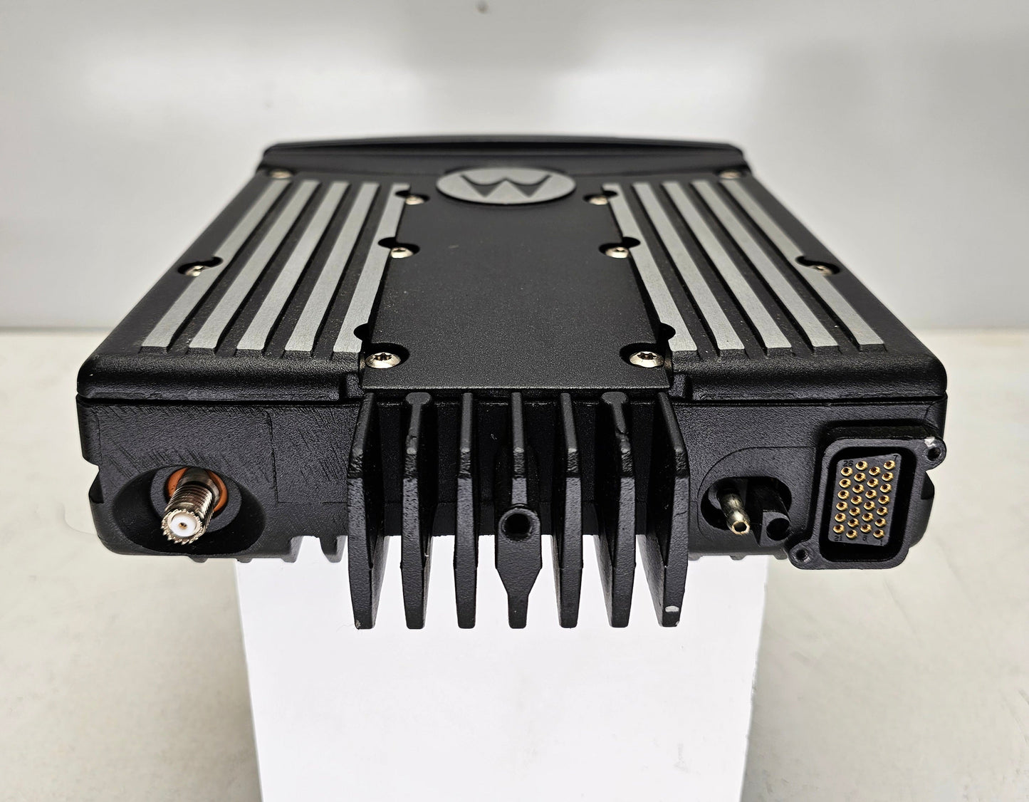 Motorola XTL2500 P25 Digital VHF 50 Watt 136-174 Mhz M21KSM9PW1AN