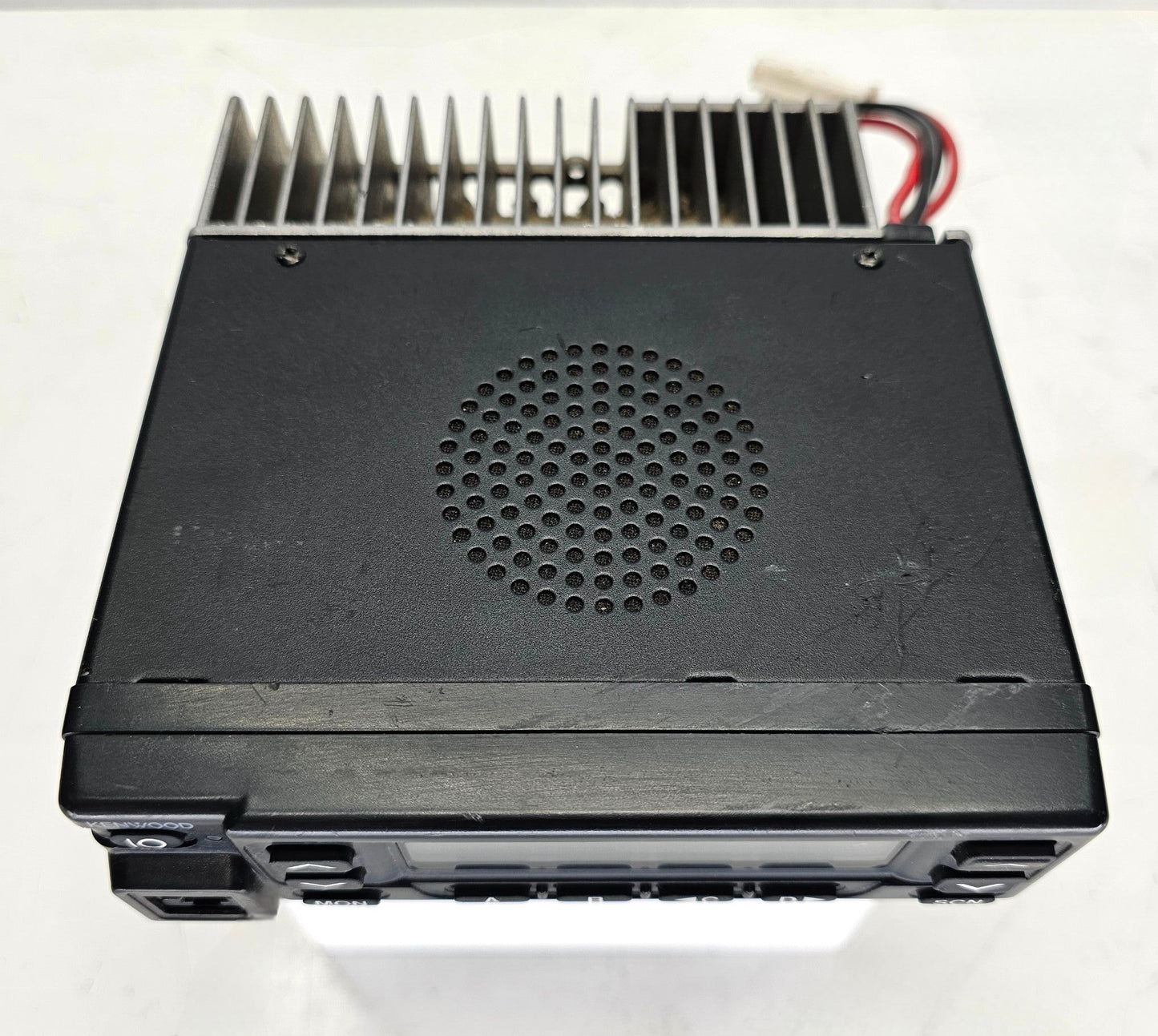 Kenwood TK-880 TK880 UHF 450-490 MHz 250 Channel 25 Watt (Complete Kit)