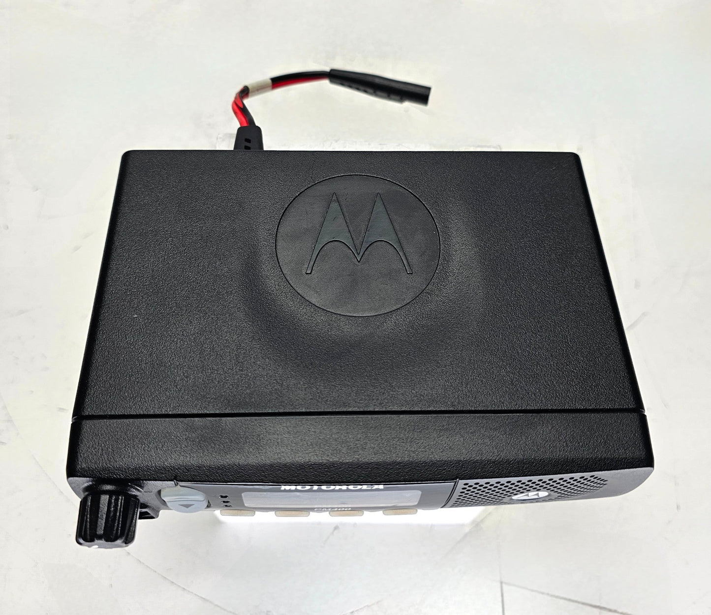 Motorola PM400 VHF 146-174 MHz 64 Channel 50 Watt Mobile Radio (Complete Kit)