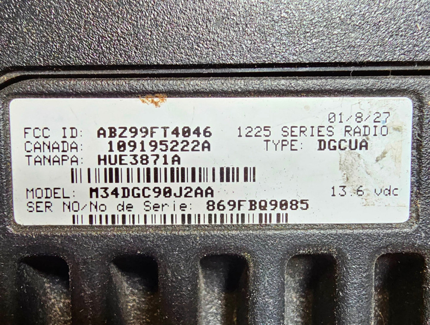 Motorola M1225 UHF 450-470 MHz 20 Channel 25 Watt (Complete Kit)