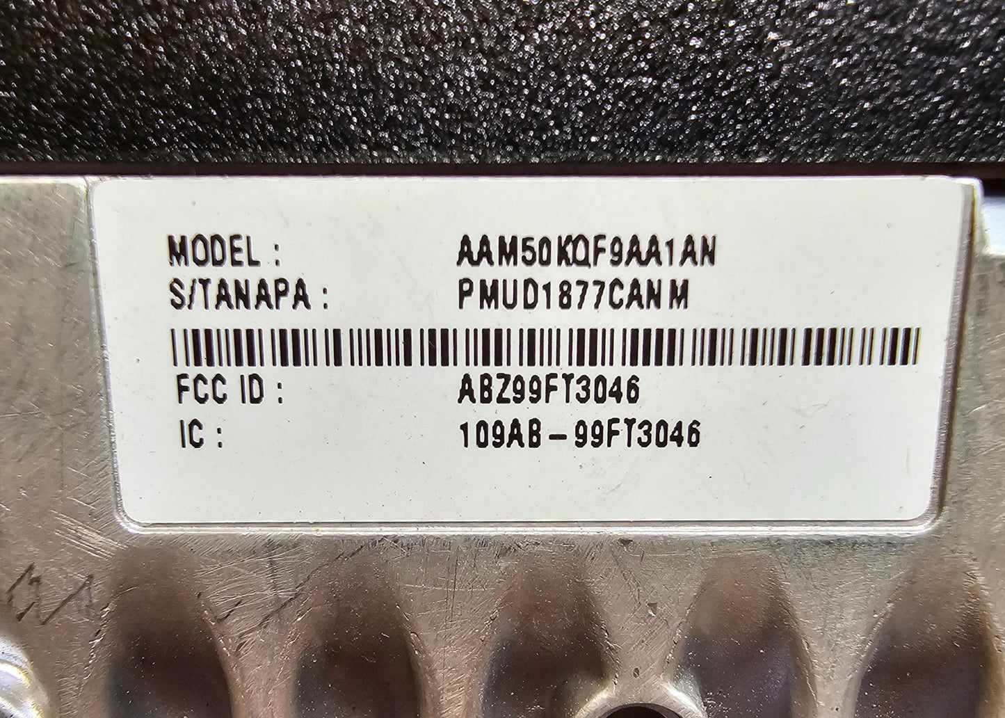 Motorola CM300 VHF 146-174 MHz 32 Channel 45 Watt (Complete Kit)