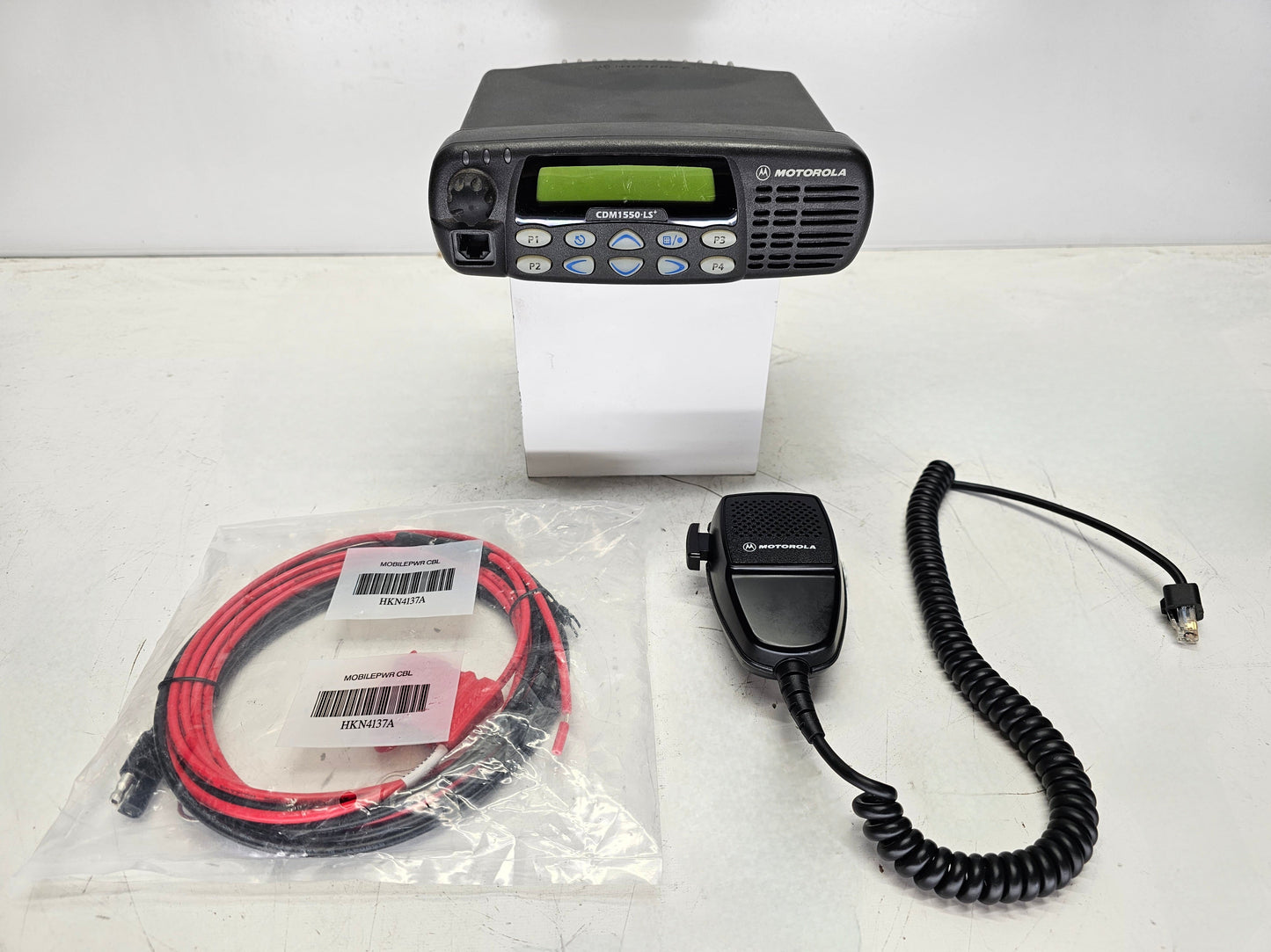 Motorola CDM1550 LS+ UHF 403-470 MHz 40 Watt 160 Channel (Complete Kit)