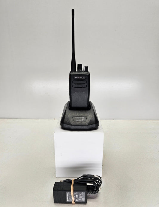 Kenwood NX3320 NX-3320 NEXEDGE UHF 400 - 520 MHz 260 Channel 5 Watt