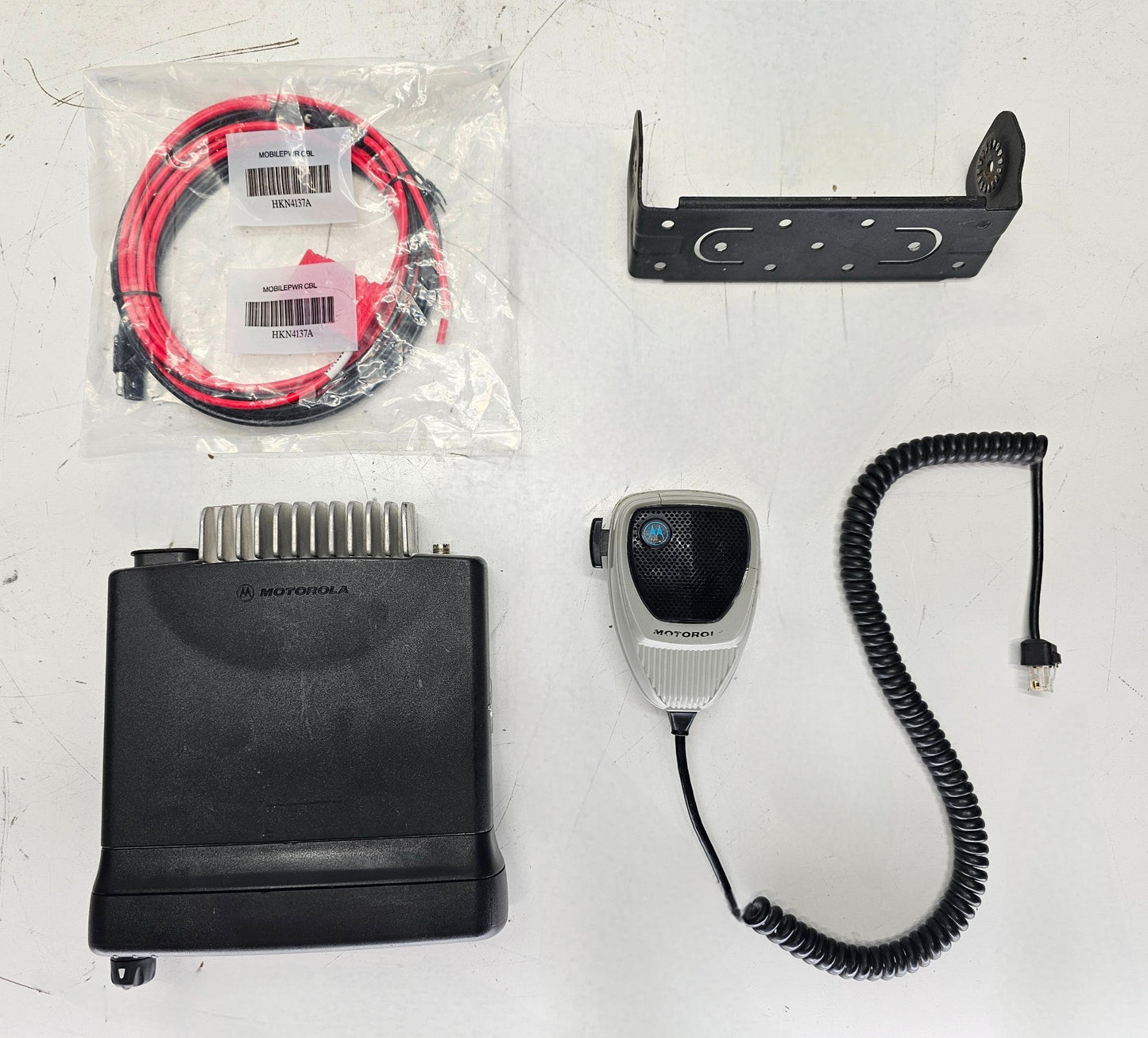 Motorola CDM1550 LS UHF 403-470 MHz 40 Watt 16 Channel (Complete Kit)