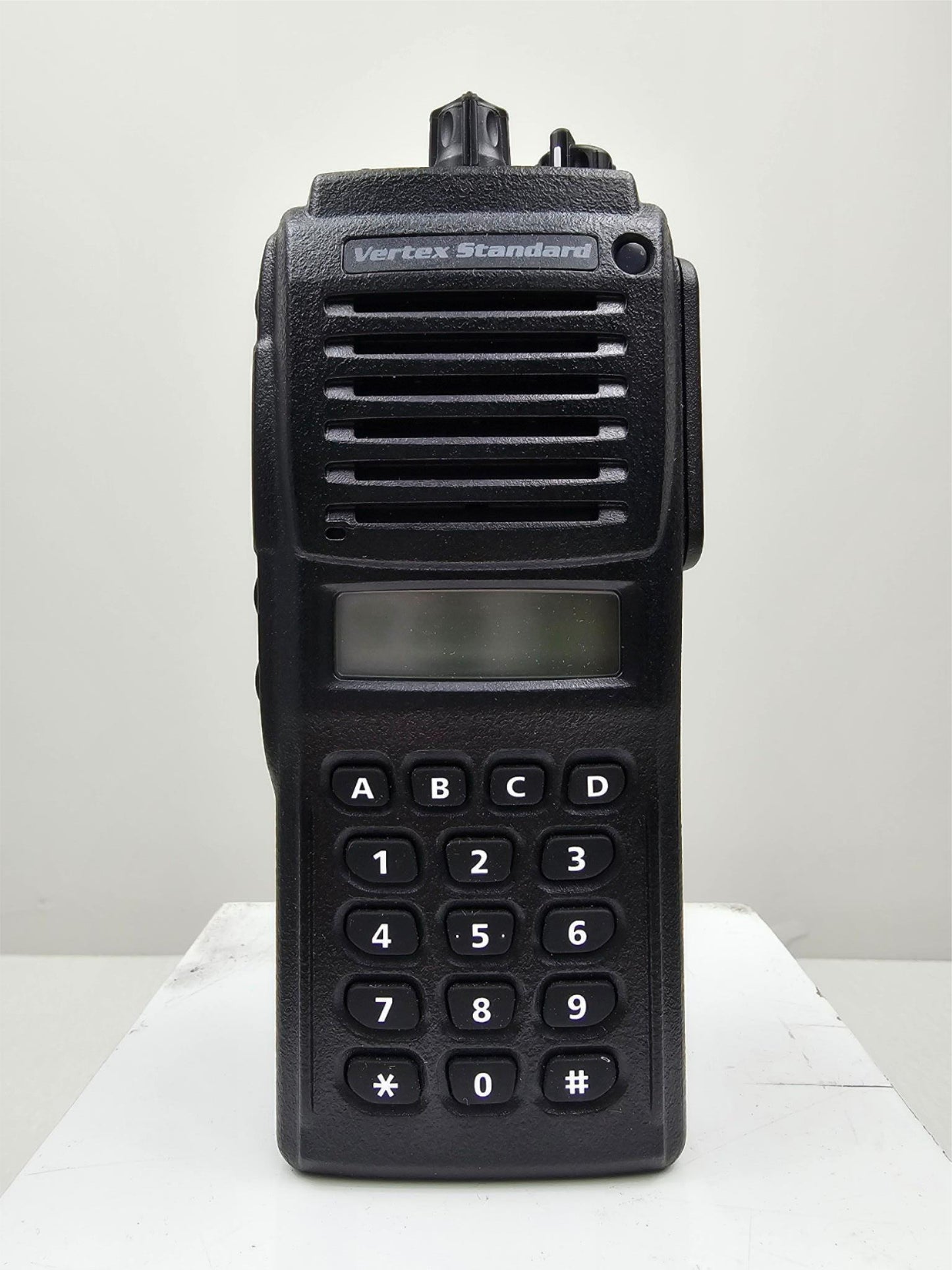 Vertex VX-P929-G7-5 VXP929-G7-5 UHF 450-512 MHz 512 Ch 5 Watt Full Keypad (FPP)