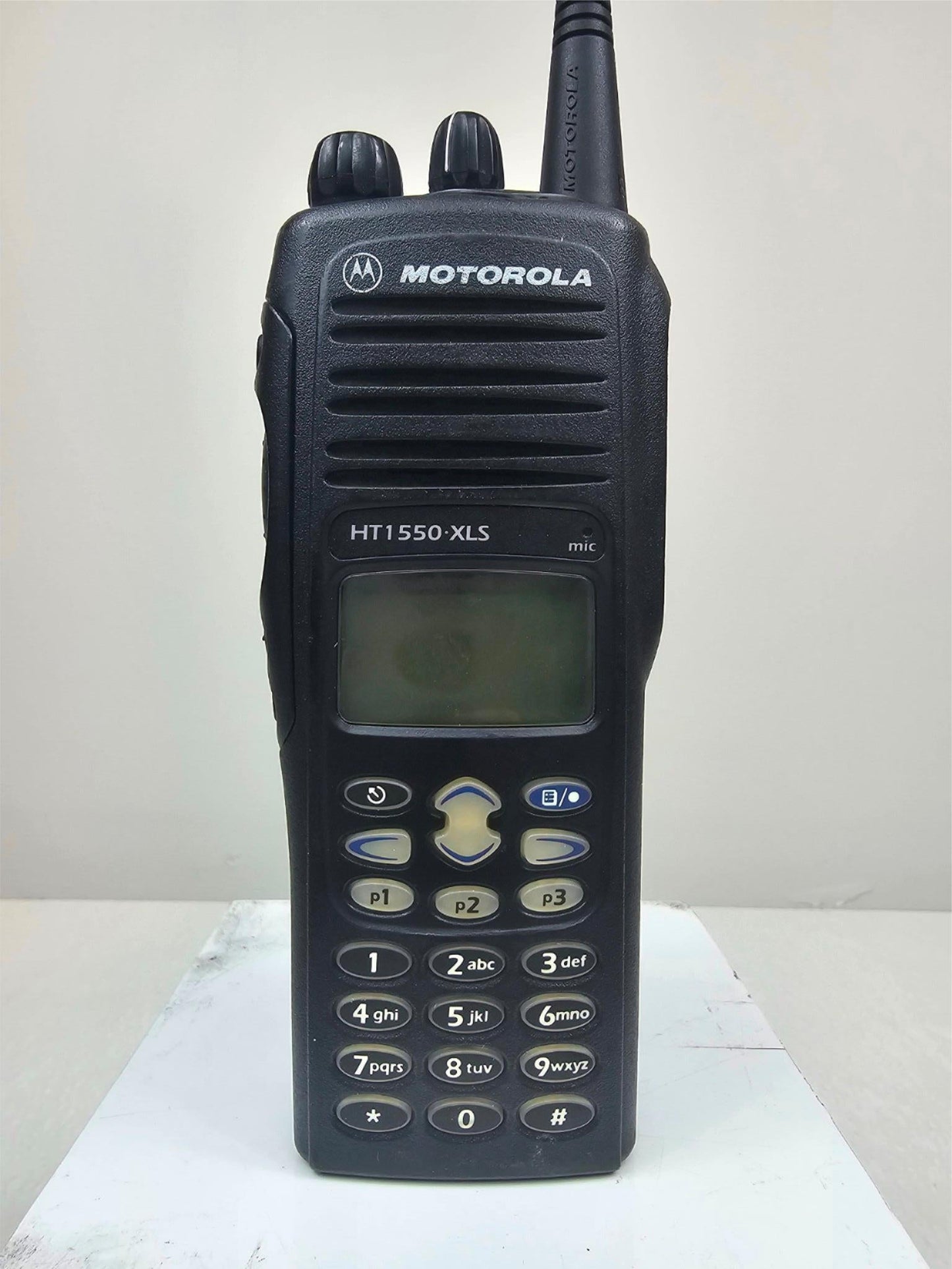 Motorola HT1550 XLS UHF 450-512 MHz 160 Channel 4 Watt FPP (Complete Kit)