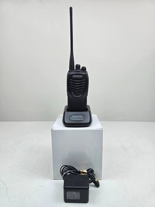 Kenwood TK-3302U TK3302U UHF 450-490 MHz 16 channel 4 Watt (Complete Kit)