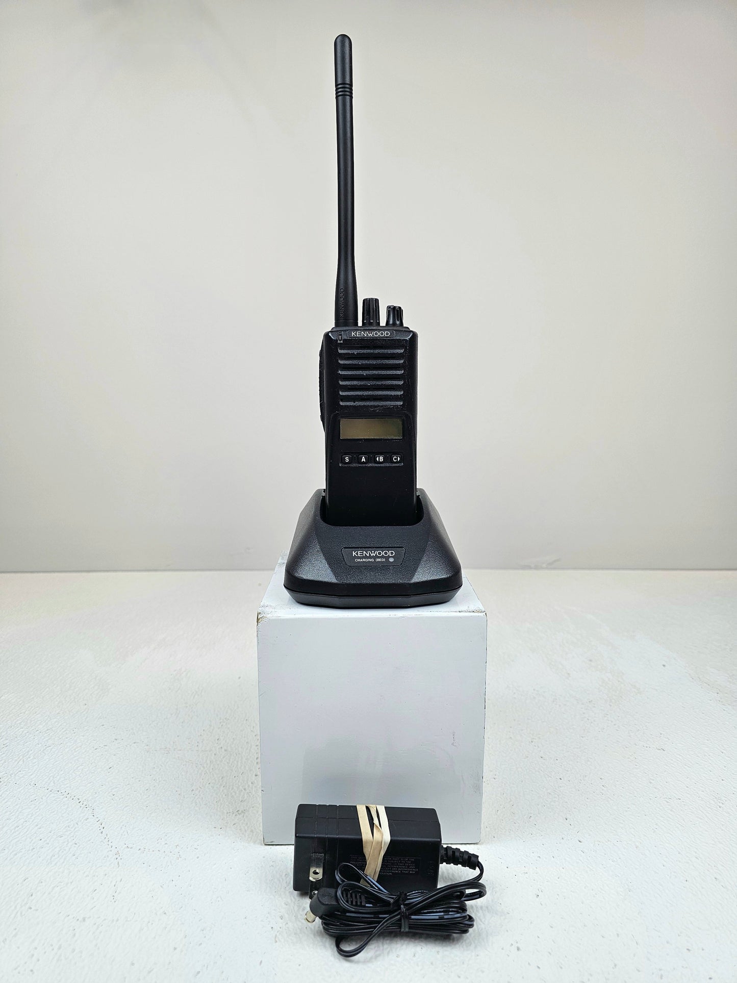 Kenwood TK280 TK-280 VHF 146-174 Mhz