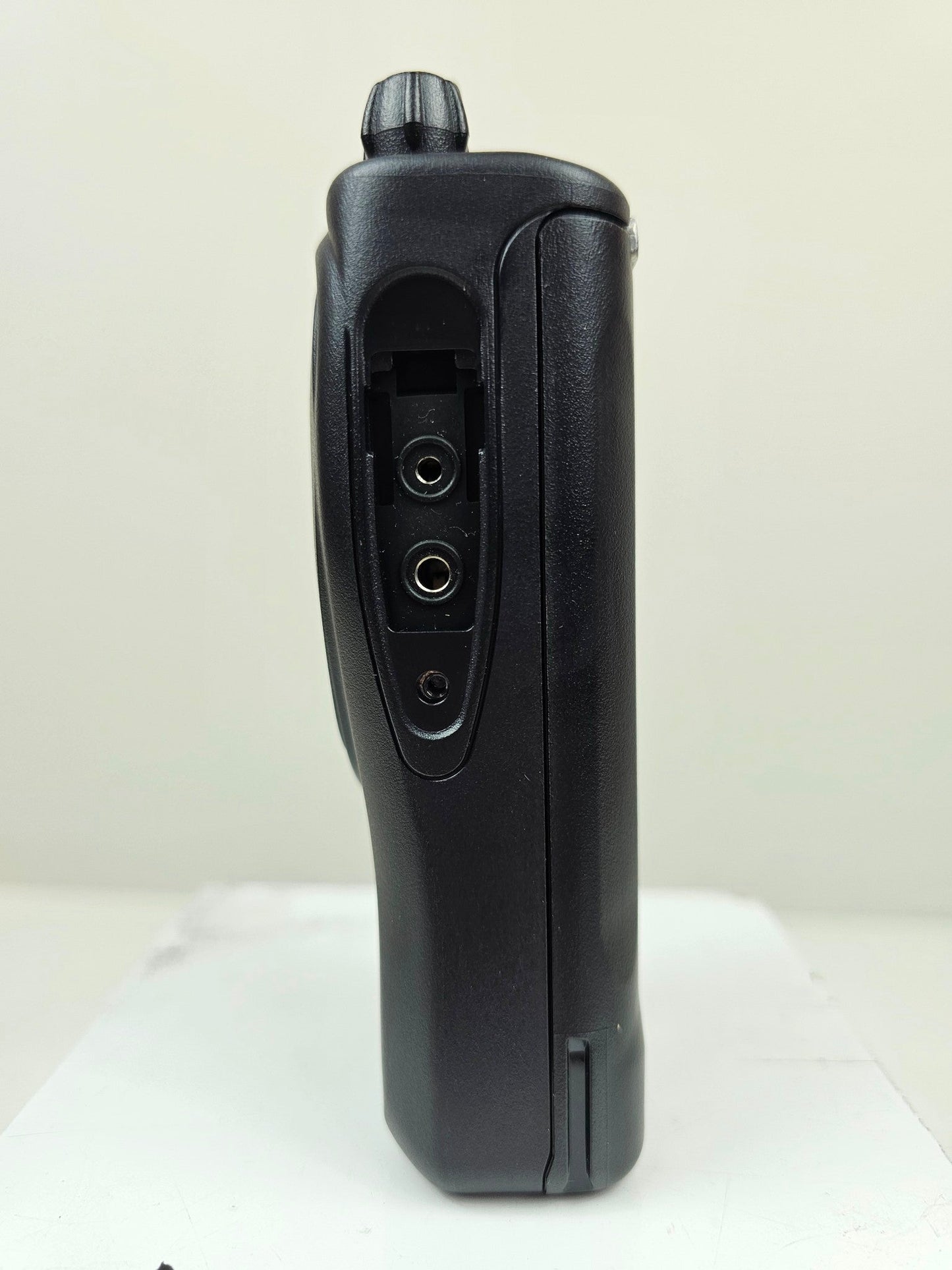 (NEW) Kenwood TK2200 TK-2200 VHF 150-174 MHz 2 Watt 2 Channel Portable Radio