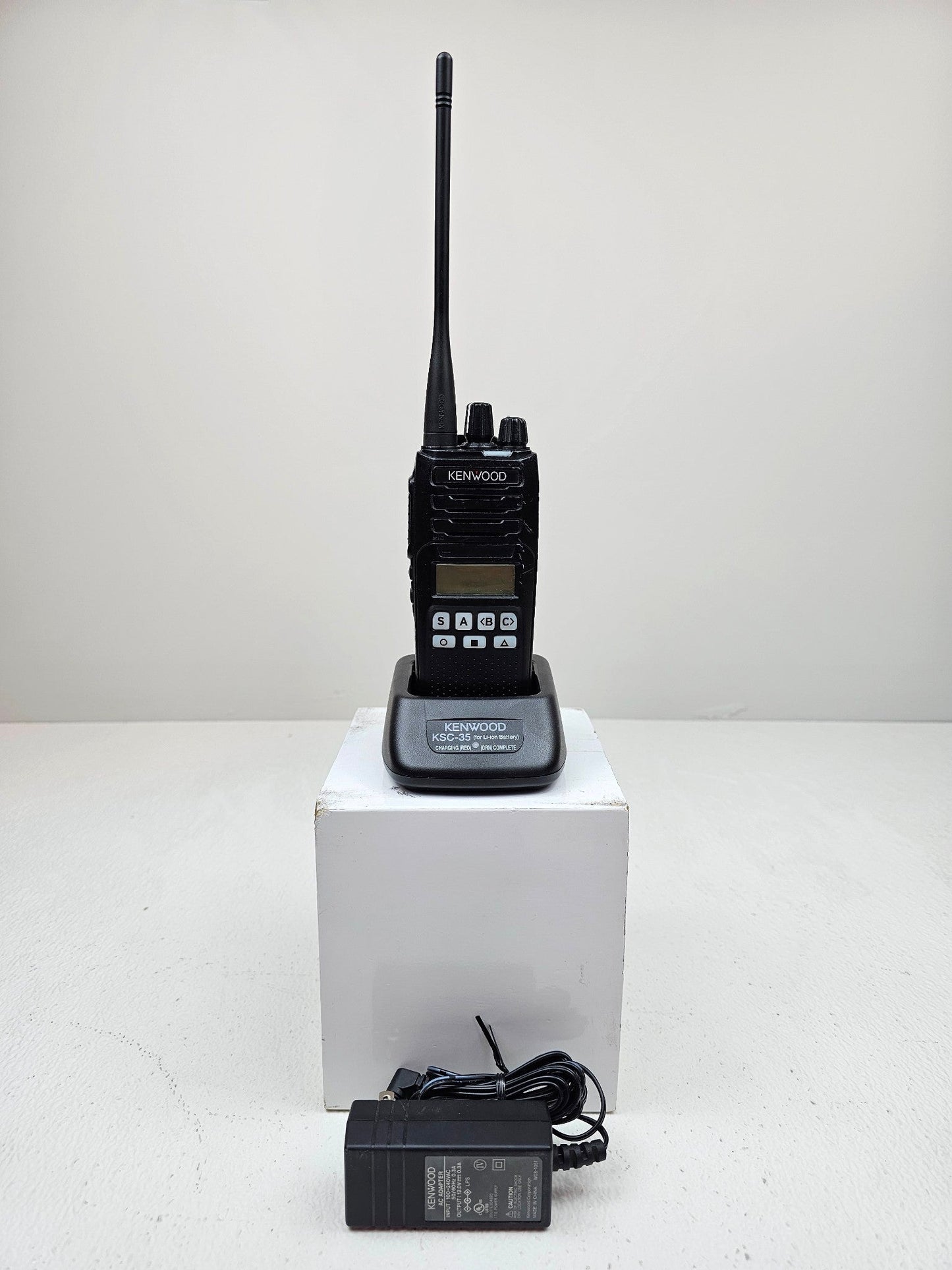 Kenwood NX-1300NUK2 UHF 450-512 MHz 260 Channel 5 Watt (NXDN and Analog Radio)