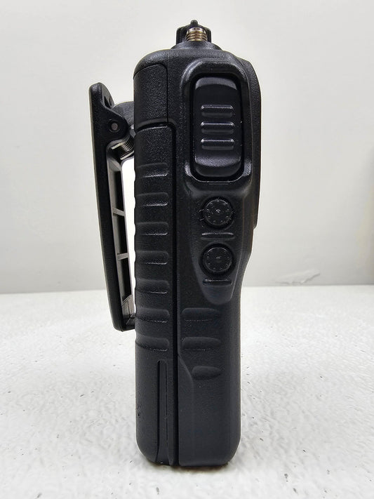 Vertex VX-231-AG7B-5 UHF 450-485 MHz 16 Channel 5 Watt Portable Radio