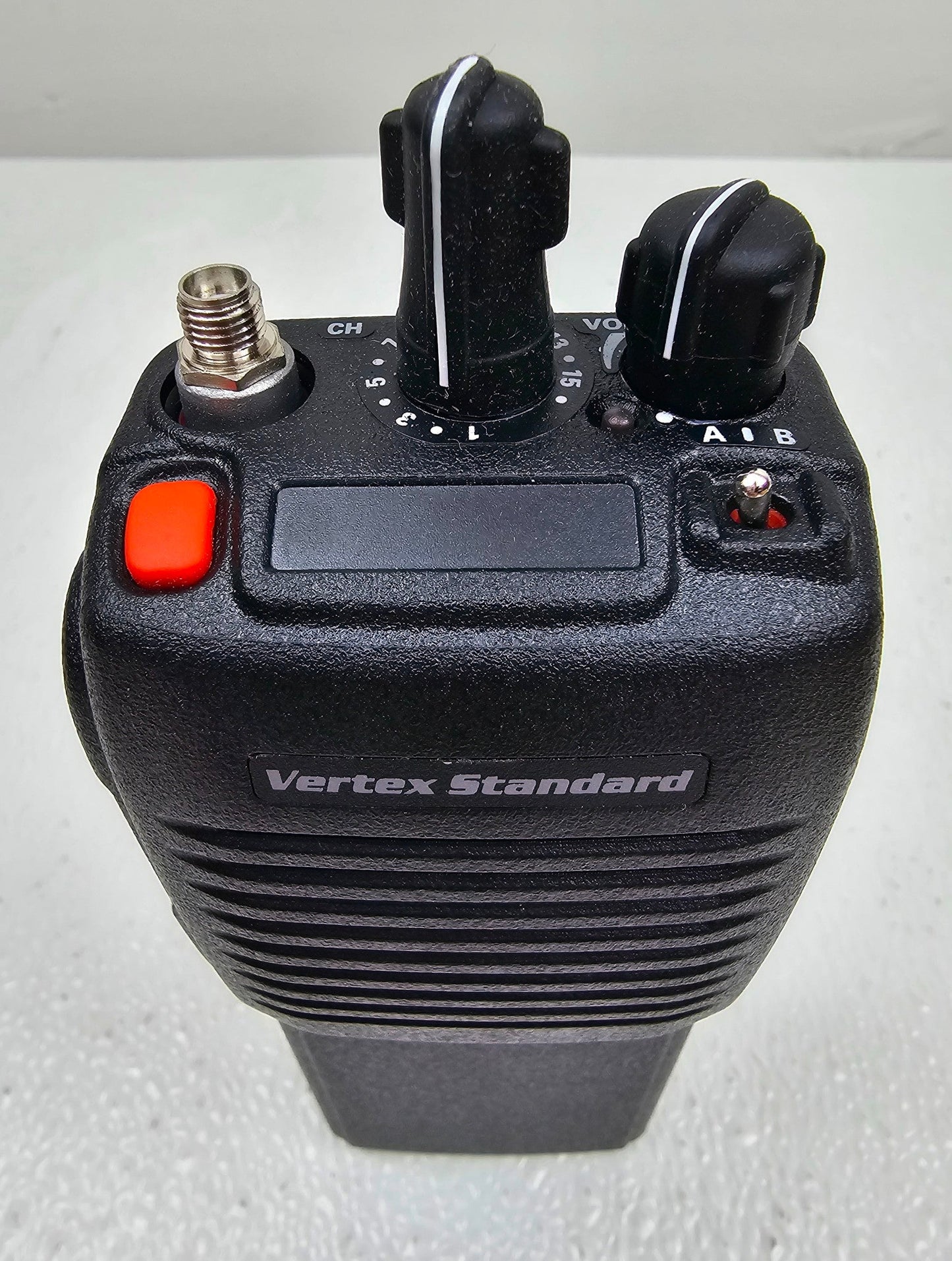 (NEW) Vertex VX-600 VX600 VHF 148-174 MHz 48 Channel 5 Watt Portable Radio