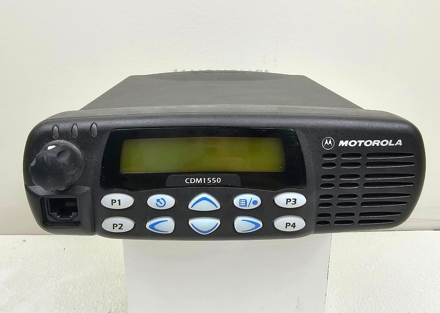 Motorola CDM1550 Low Band 42-50 MHz 128 Channel 60 Watt (Complete Kit)
