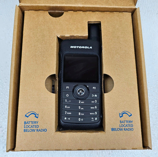 NEW Motorola MOTOTRBO SL7550 UHF 403-470 MHz 1000 Channel 2 Watt DIGITAL