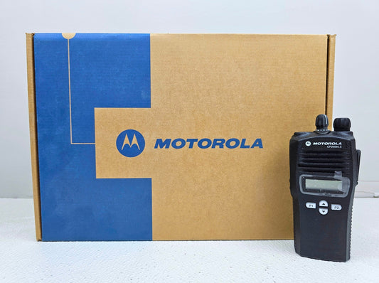 NEW Motorola CP200 XLS CP200XLS UHF 438-470 MHz 128 Channel 4 Watt