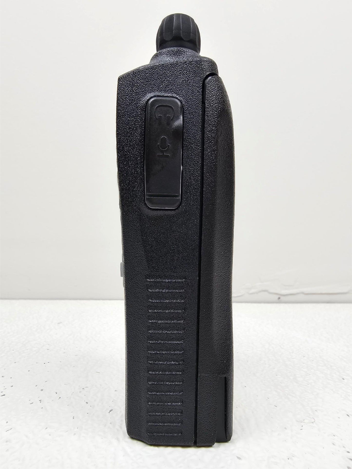 NEW Motorola CP200 XLS CP200XLS UHF 438-470 MHz 128 Channel 4 Watt