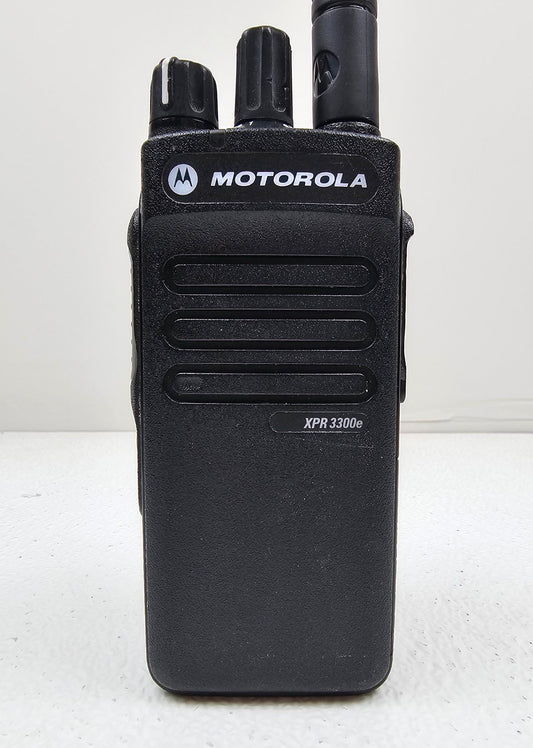 Motorola MotoTRBO XPR3300E UHF 403-512 MHz 16 Channel 4 Watt WIFI CAPABLE