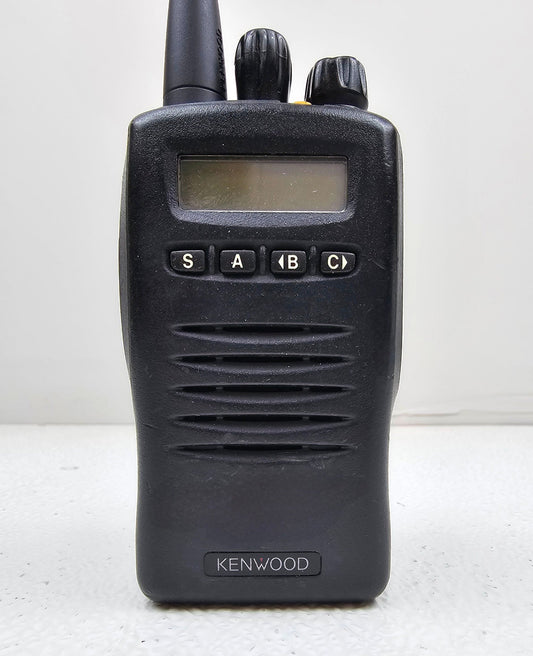 Kenwood TK-3140 TK3140 UHF 450-490 MHZ 250 Channel 4 Watt (Complete Kit)