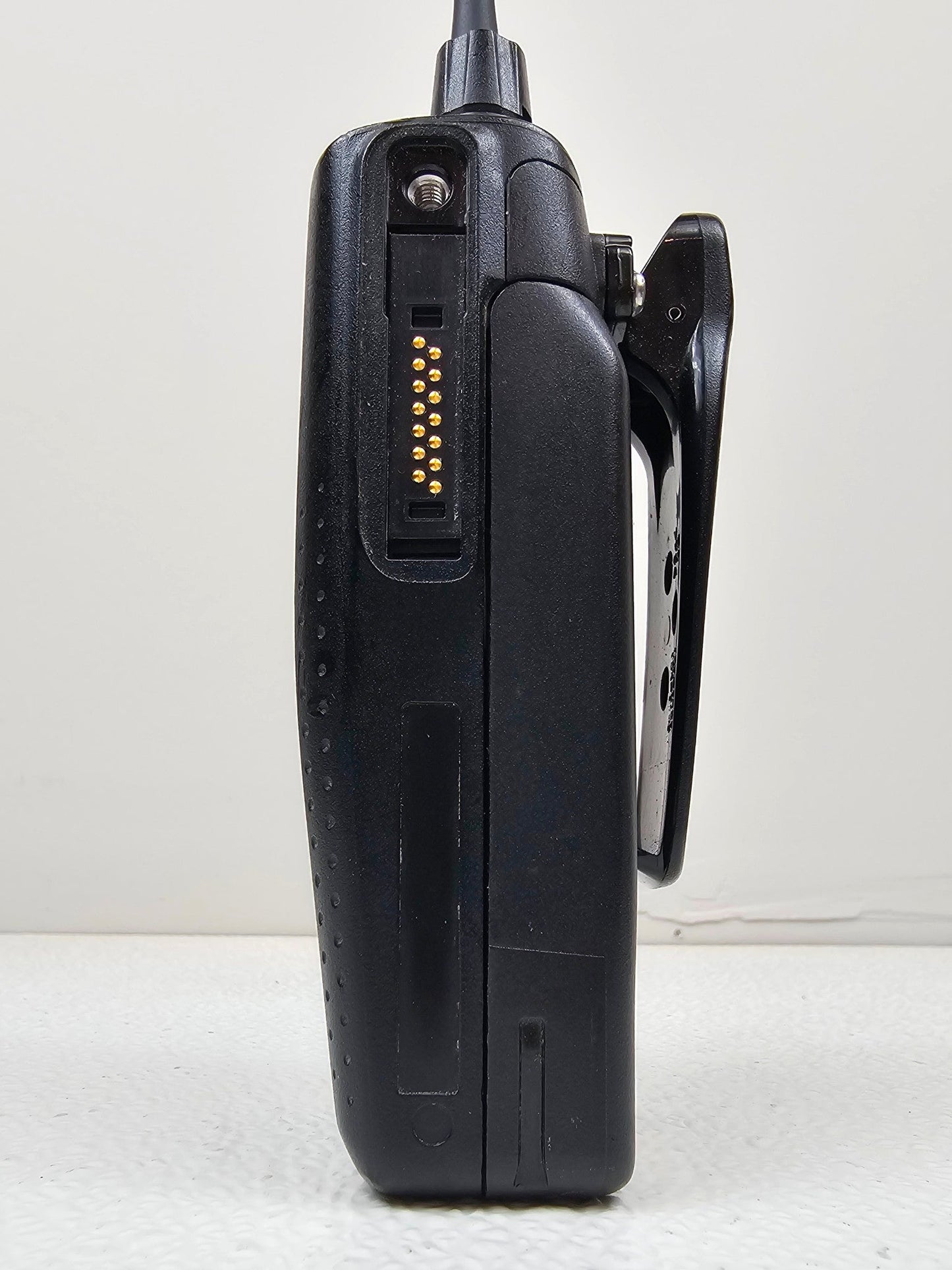 Kenwood NX3300 NX-3300 NEXEDGE UHF 400-520 MHz 260 Channel 5 Watt (LKP)