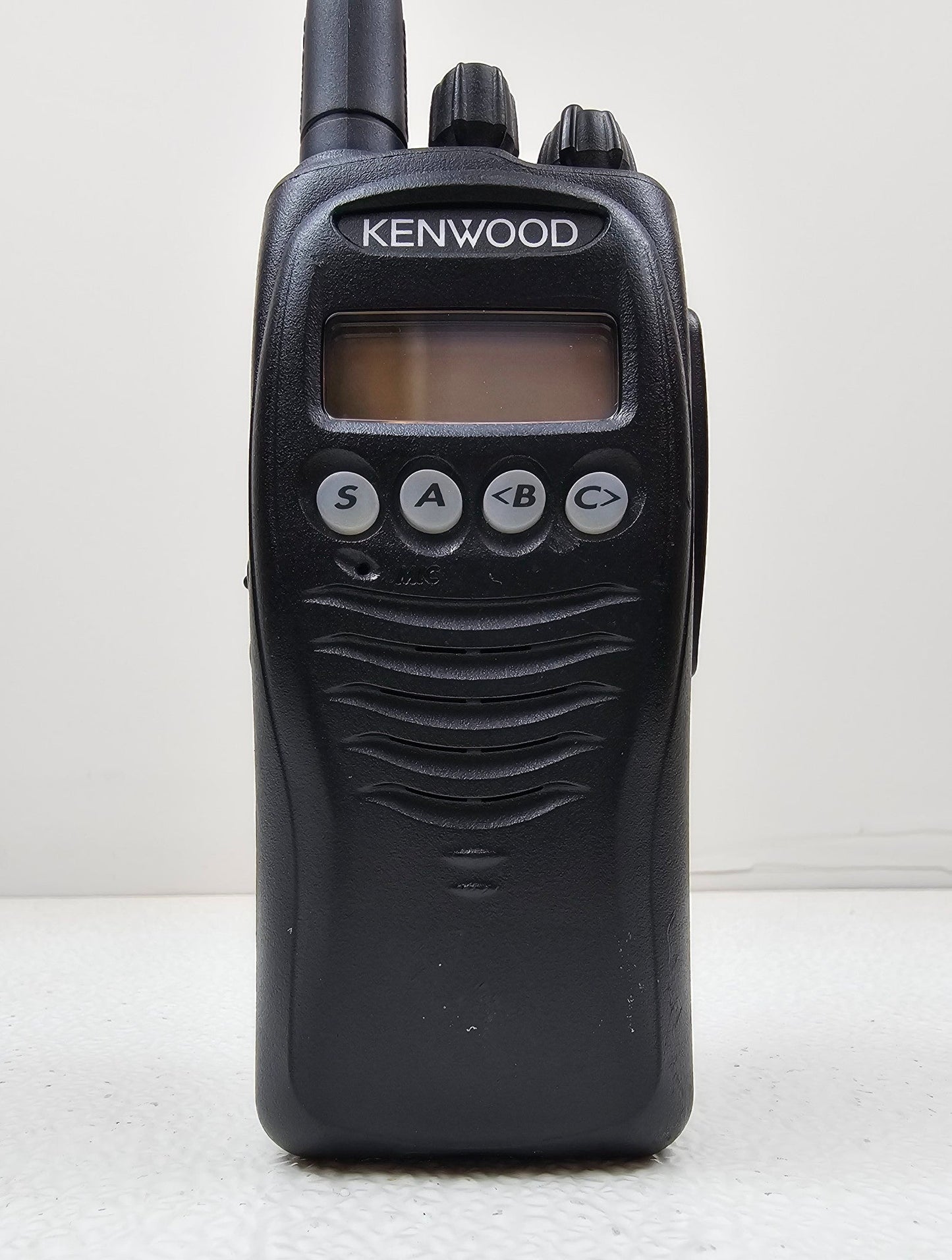 Kenwood TK-2212L TK2212L VHF 136-174 MHz 128 Channel 5 Watt Portable Radio