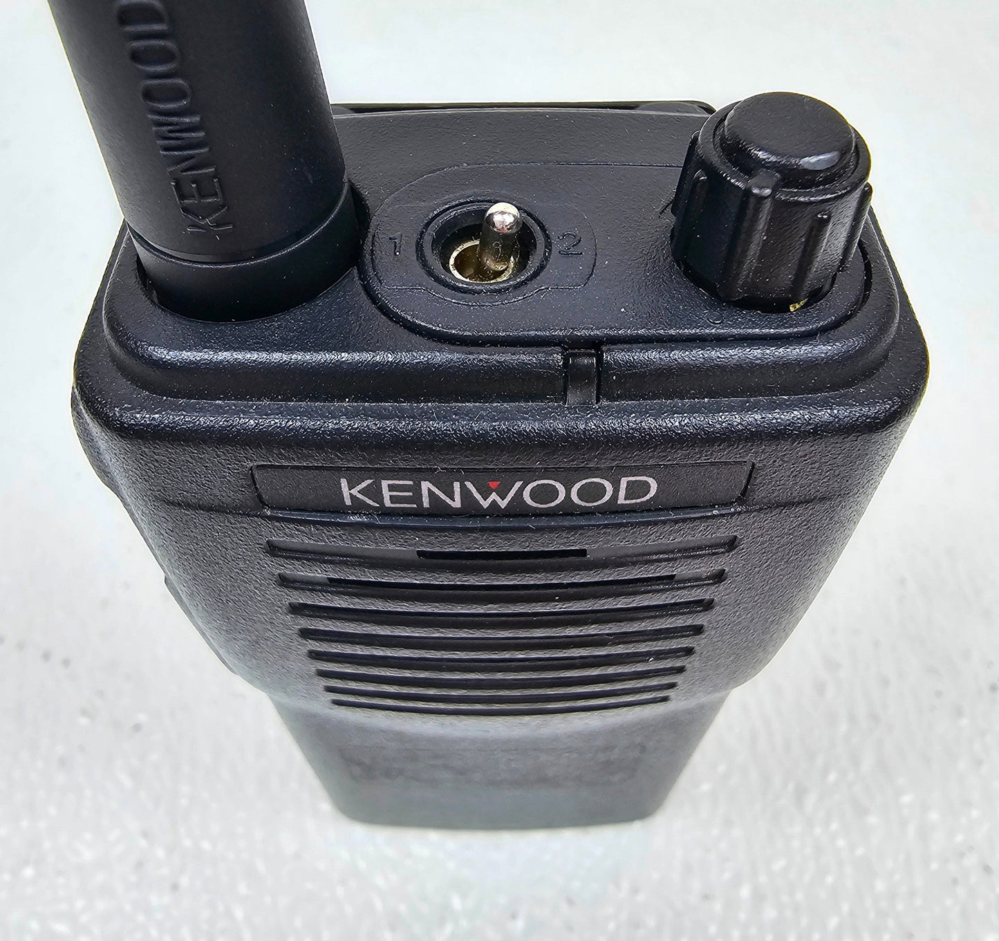 Kenwood TK-3100 TK3100 Radio UHF 460-470 MHz 2 Channel 2 Watt (Complete Kit)