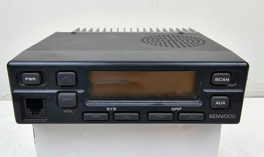 Kenwood TK-840 UHF 450-470 MHz 32 Channel 25 Watt (Complete Kit)