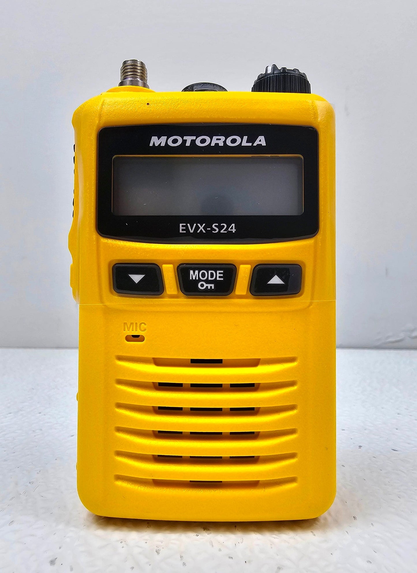 (NEW) Vertex EVX-S24-G6-3 UHF 403-470 MHz 256 Channel 3 Watt Digital Radio (Y)