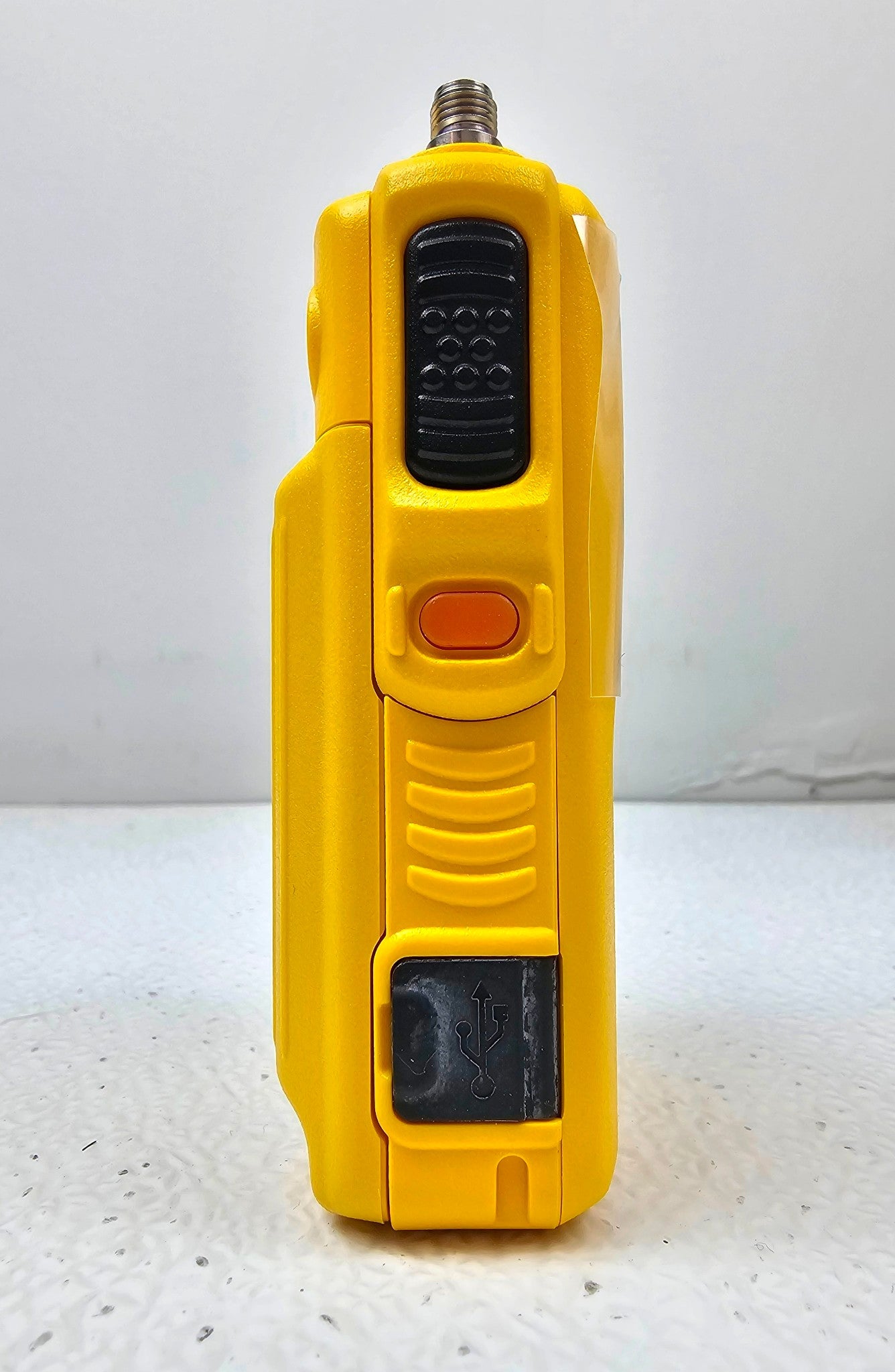 (NEW) Vertex EVX-S24-G6-3 UHF 403-470 MHz 256 Channel 3 Watt Digital Radio (Y)