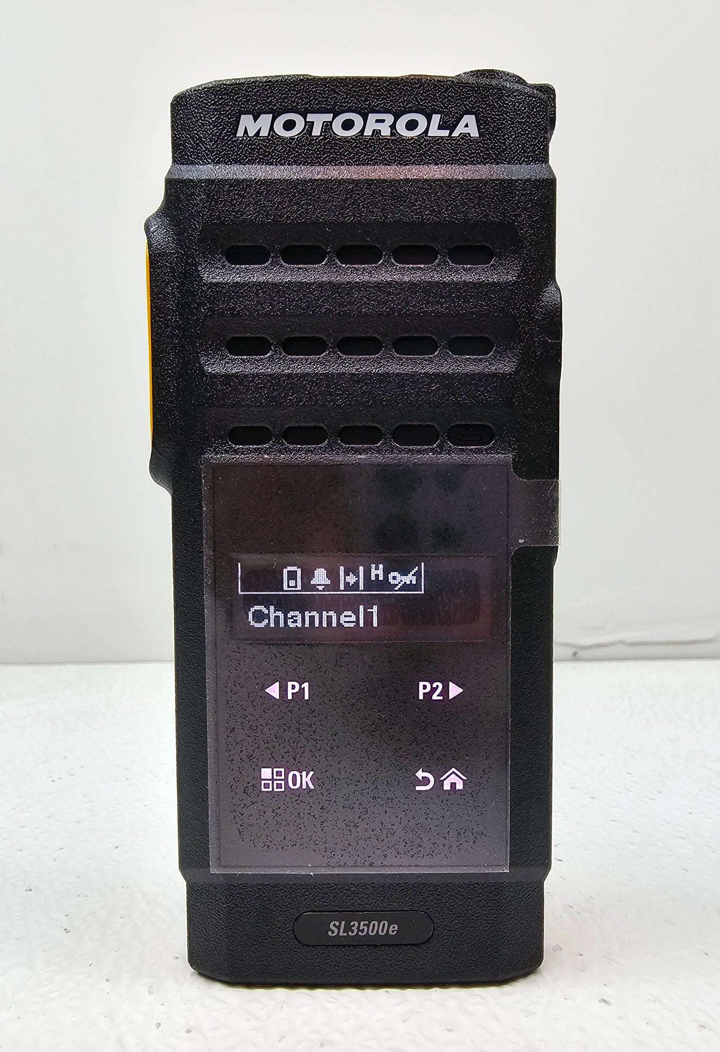 (NEW) Motorola MOTOTRBO SL3500e UHF 403-470 MHz 128 Channel 3 Watt (DMR/Analog)