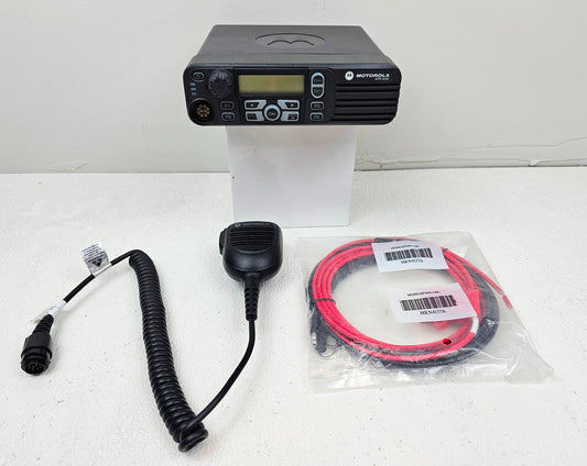 Motorola MotoTRBO XPR4550 VHF 136-174 MHz 1000 Channel 45 Watt (Complete Kit)